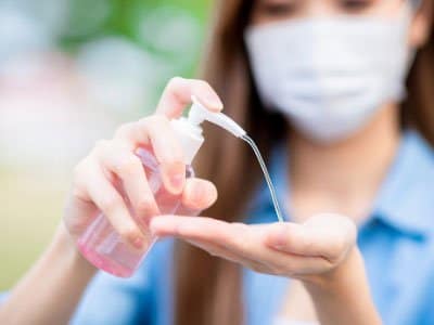 Family-First-Urgent-Care-Conroe-COVID-vs-Flu-Handwashing-Preferred-Over-Hand-Sanitizer-1-Blog-400x300