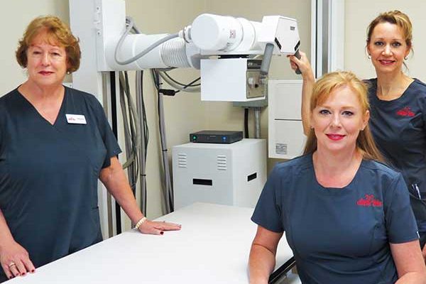 FFUC-X-Rays-In-House-Lab-Testing-Staff-600x600 FFUC-X-Rays-In-House-Lab-Testing-Staff-600x600