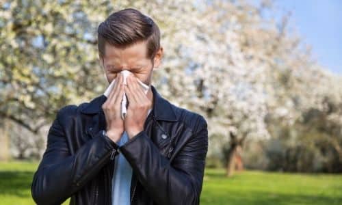 FFUC-Seasonal-Allergies-Causes-Symptoms-Treatments-Blog-2-500x300